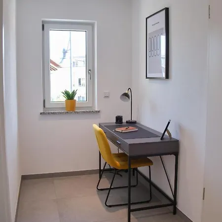 Nxt Liv I Kliniknah I 120qm Mit Balkon I Nah Zu Seen & Berge Appartamento