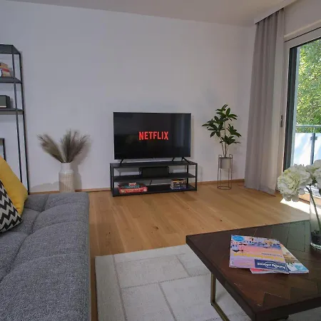 Apartment Nxt Liv I Kliniknah I 120qm Mit Balkon I Nah Zu Seen & Berge Bad Aibling